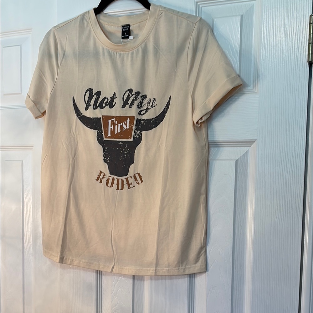 Cream Graphic T-Shirt with Bull Design